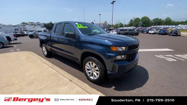 Certified 2022 Chevrolet Silverado 1500 Custom AWD/4WD image 2
