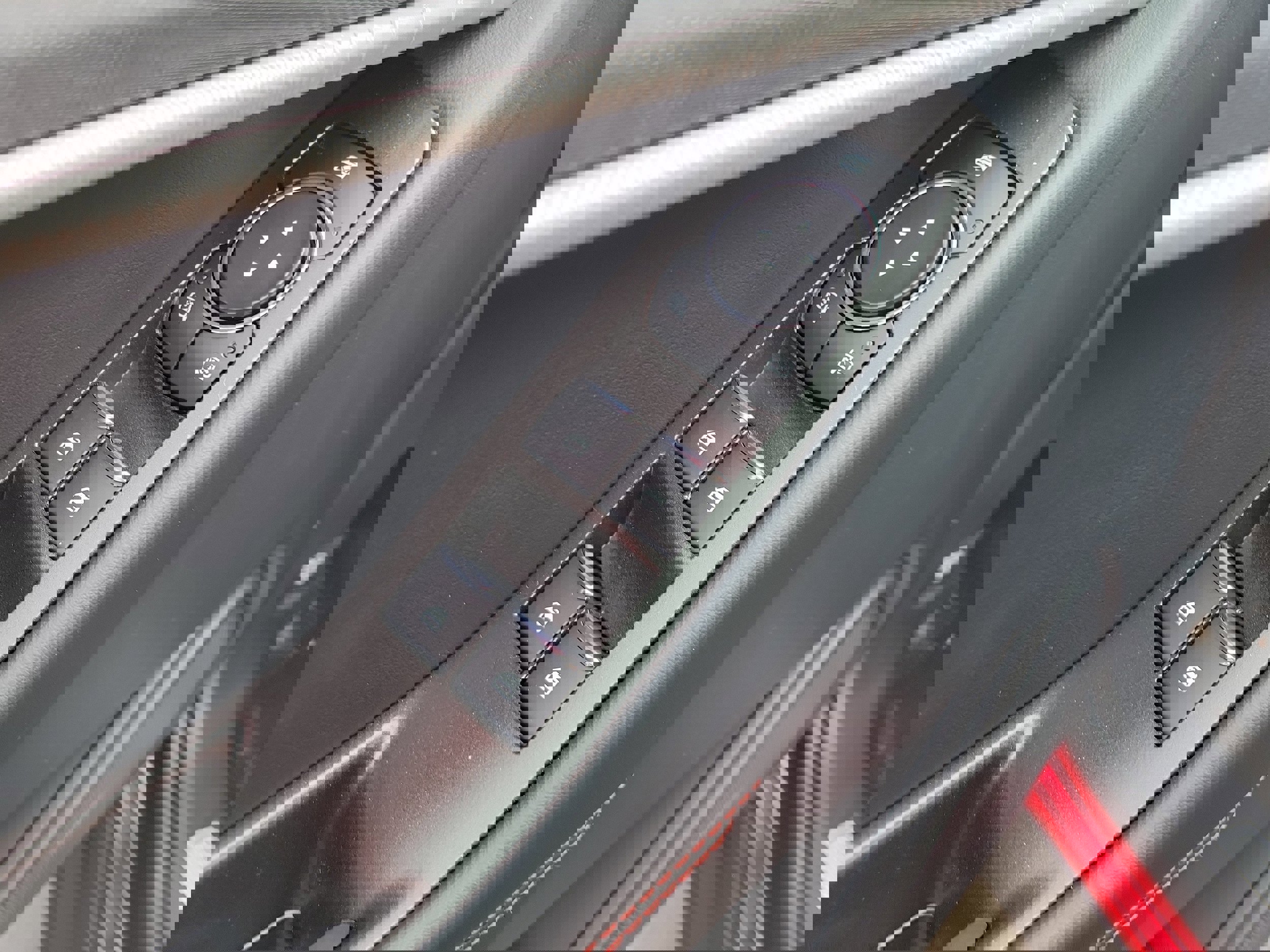 New 2026 Ford Explorer ST-Line w/ ST-Line Street Pack image 18