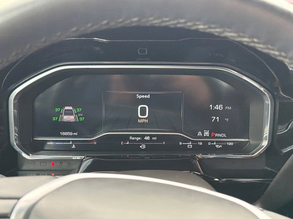 Used 2024 GMC Sierra 1500 SLT image 15