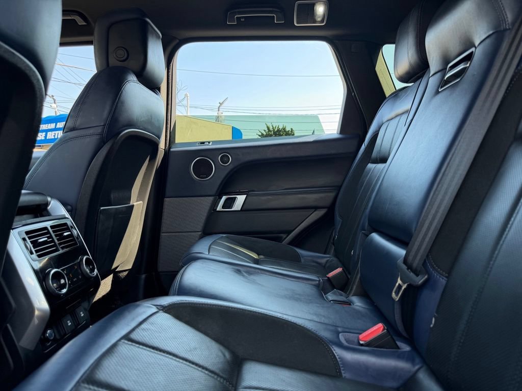 Used 2021 Land Rover Range Rover Sport HST AWD/4WD image 20