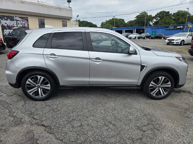 Used 2020 Mitsubishi Outlander Sport SE image 4