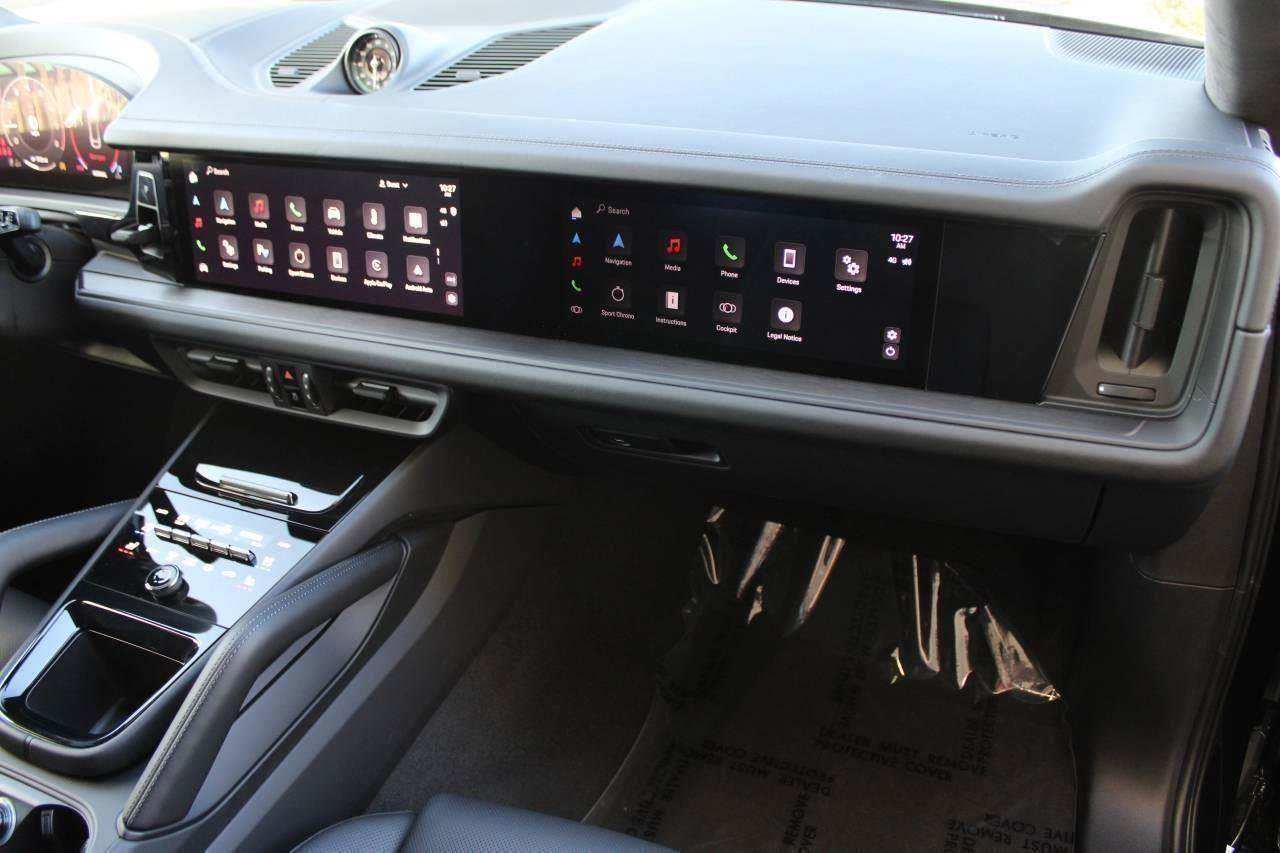 New 2025 Porsche Cayenne GTS image 67