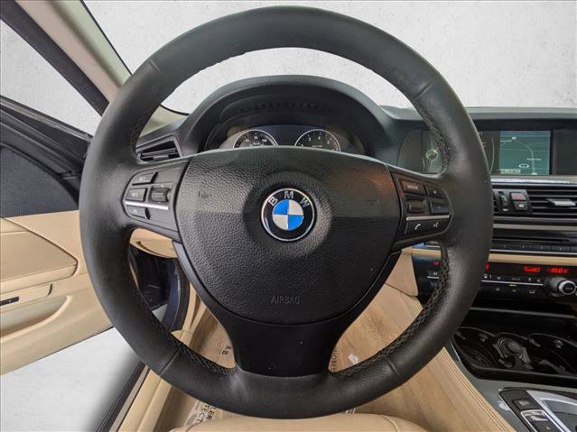 Used 2013 BMW 528i xDrive Sedan AWD/4WD image 29