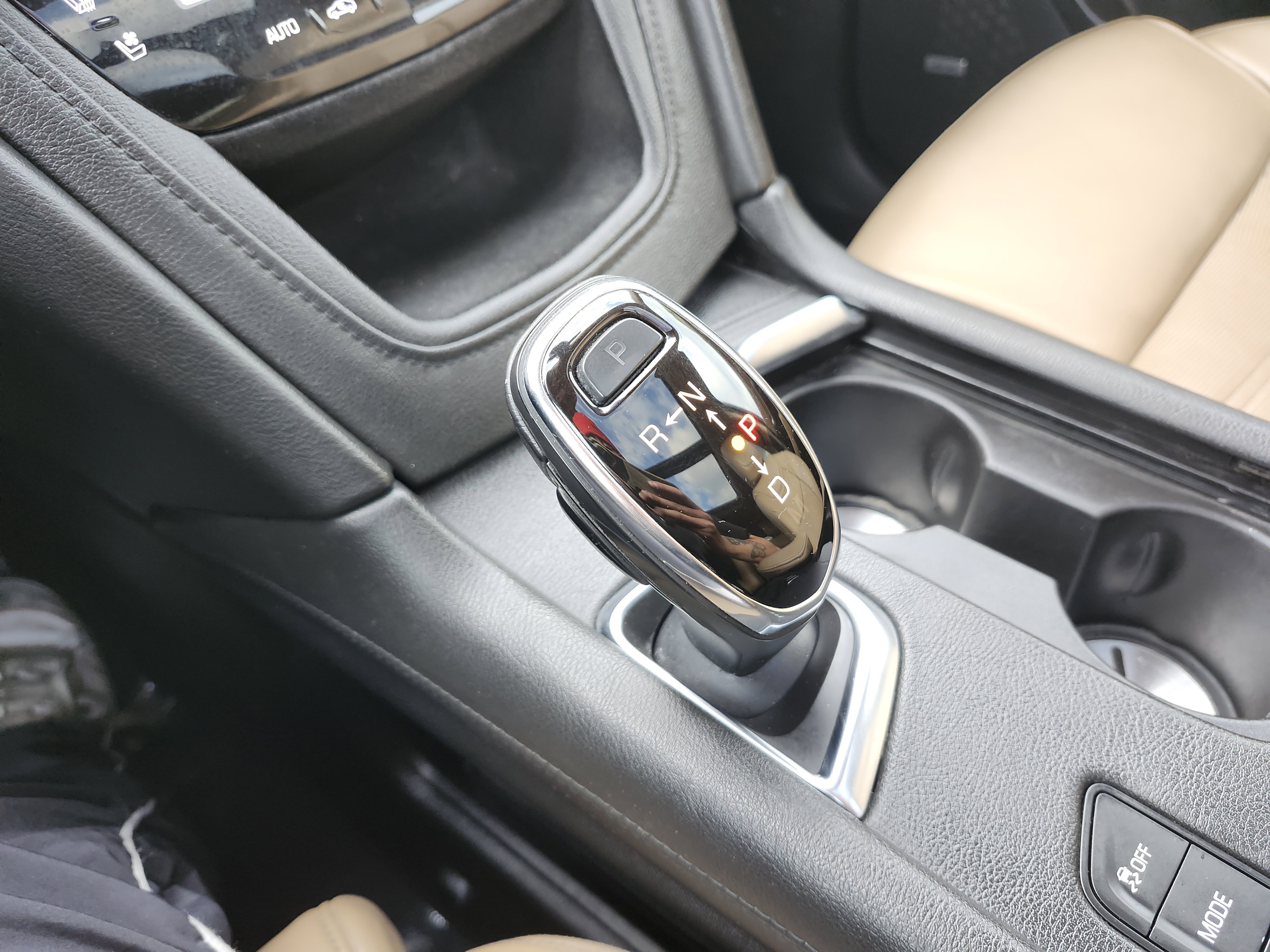 Used 2017 Cadillac XT5 Platinum AWD/4WD image 37