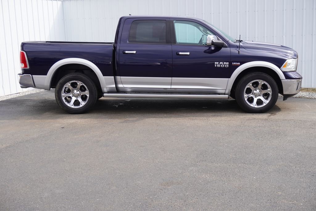 Used 2014 RAM 1500 Laramie w/ Convenience Group image 2