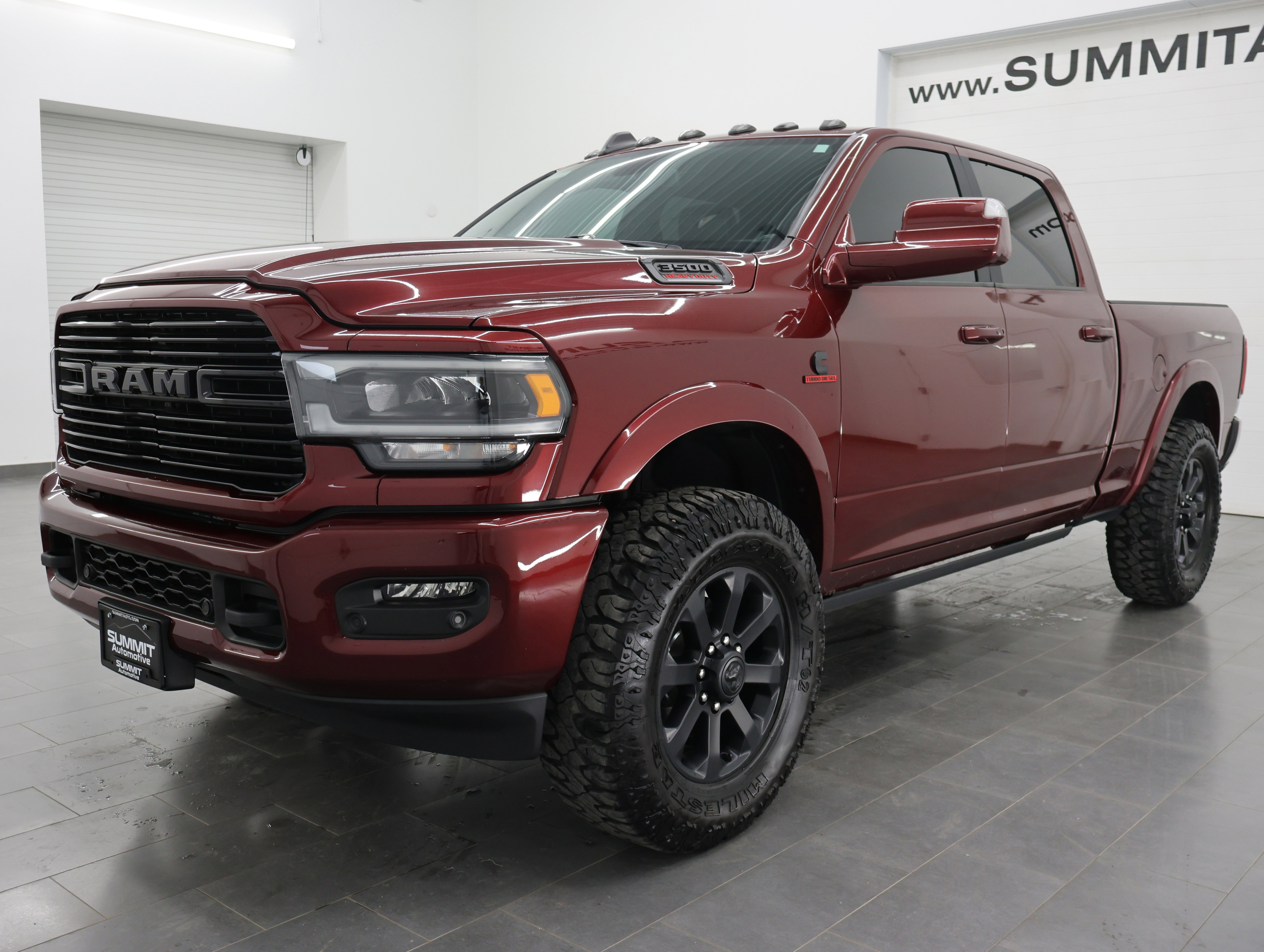 Used 2022 RAM 3500 Laramie image 7
