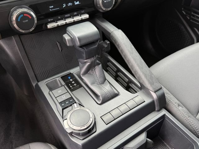 Used 2024 Toyota Tacoma SR image 19