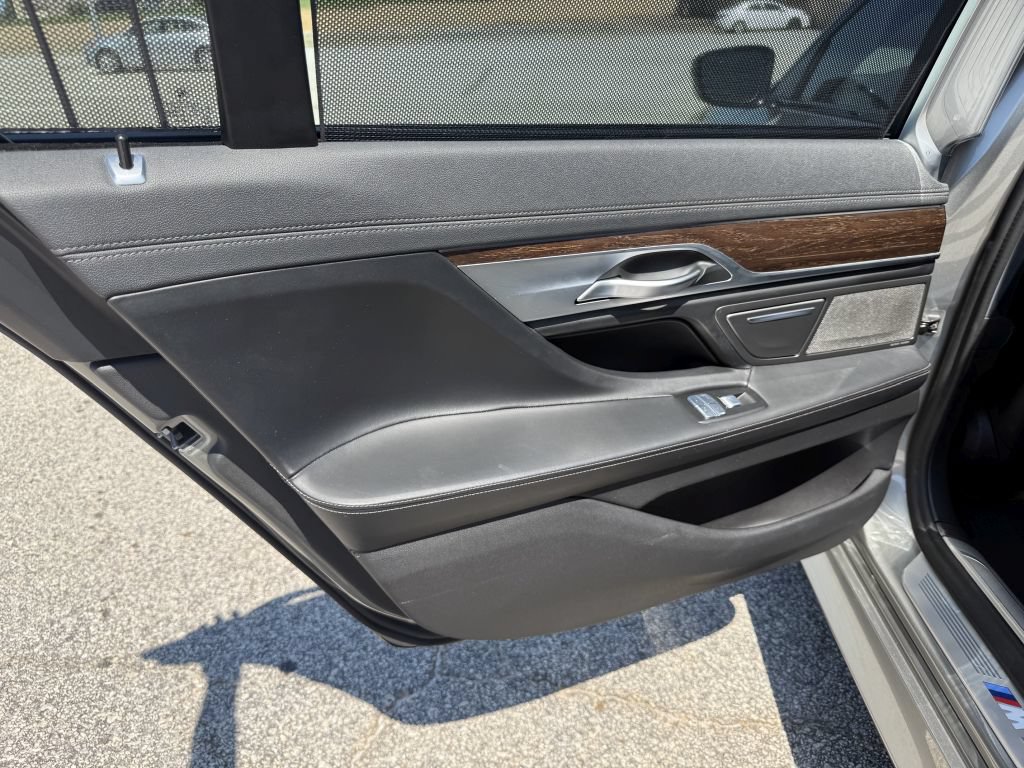 Used 2020 BMW 740i xDrive w/ M Sport Package AWD/4WD image 22