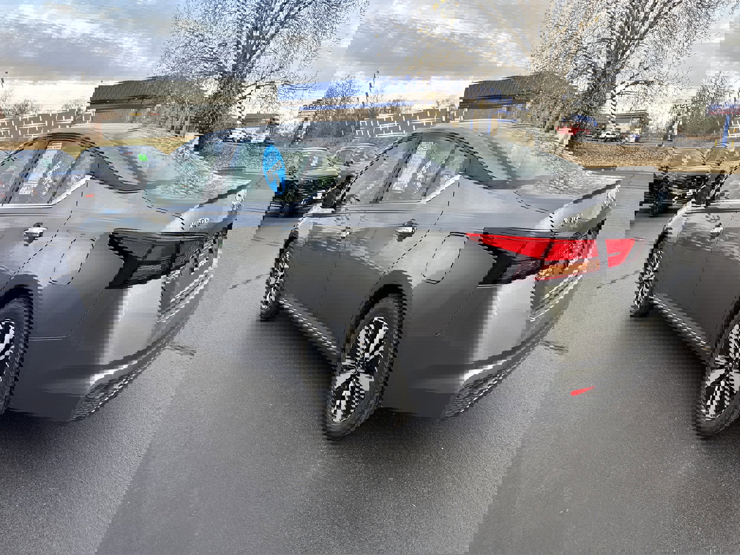 Used 2021 Nissan Altima 2.5 SV image 10