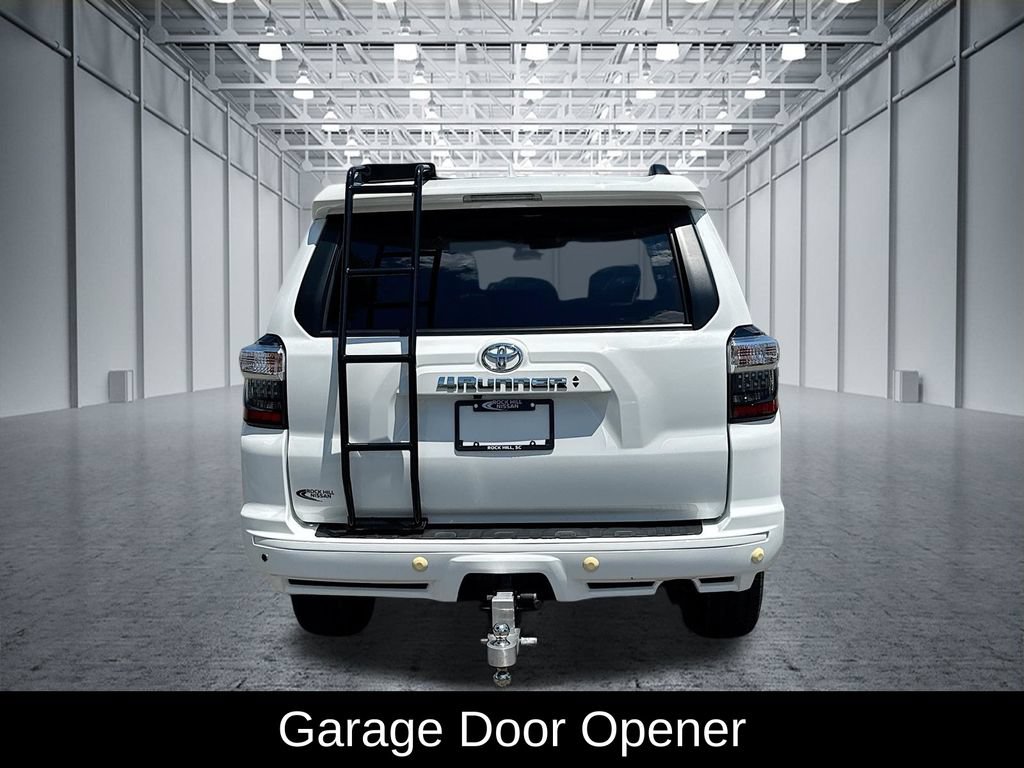 Used 2022 Toyota 4Runner TRD Sport w/ Technology Package AWD/4WD image 6