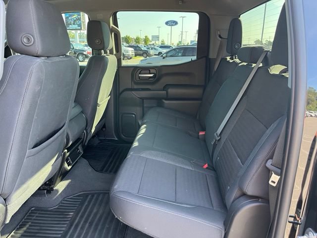 Used 2022 Chevrolet Silverado 1500 Custom Trail Boss w/ LPO, Dark Essentials Package AWD/4WD image 6