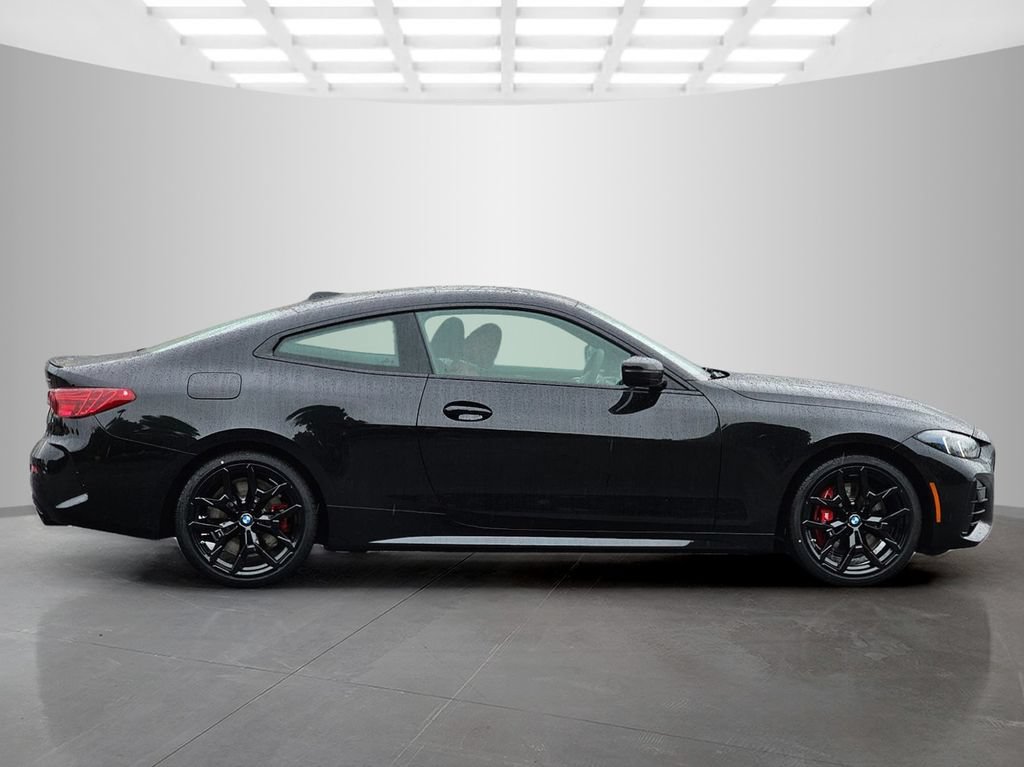 Used 2026 BMW 430i Coupe w/ M Sport Package RWD image 7