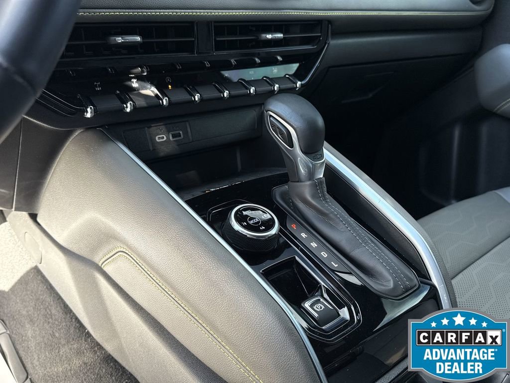 Used 2023 Chevrolet Colorado ZR2 w/ ZR2 Convenience Package III image 23