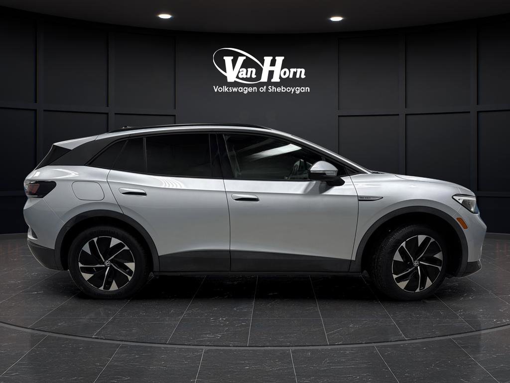 Used 2021 Volkswagen ID.4 Pro image 2