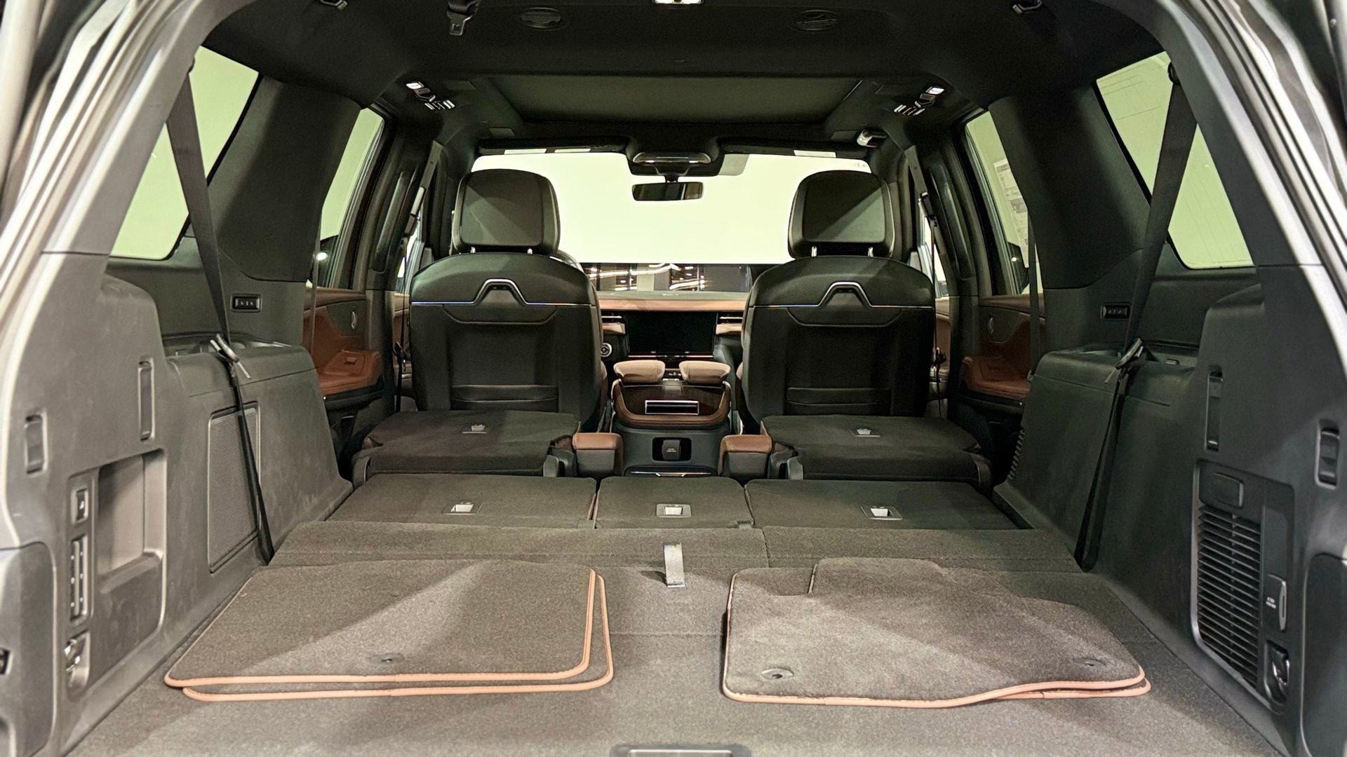 New 2026 Lincoln Navigator L Reserve image 37