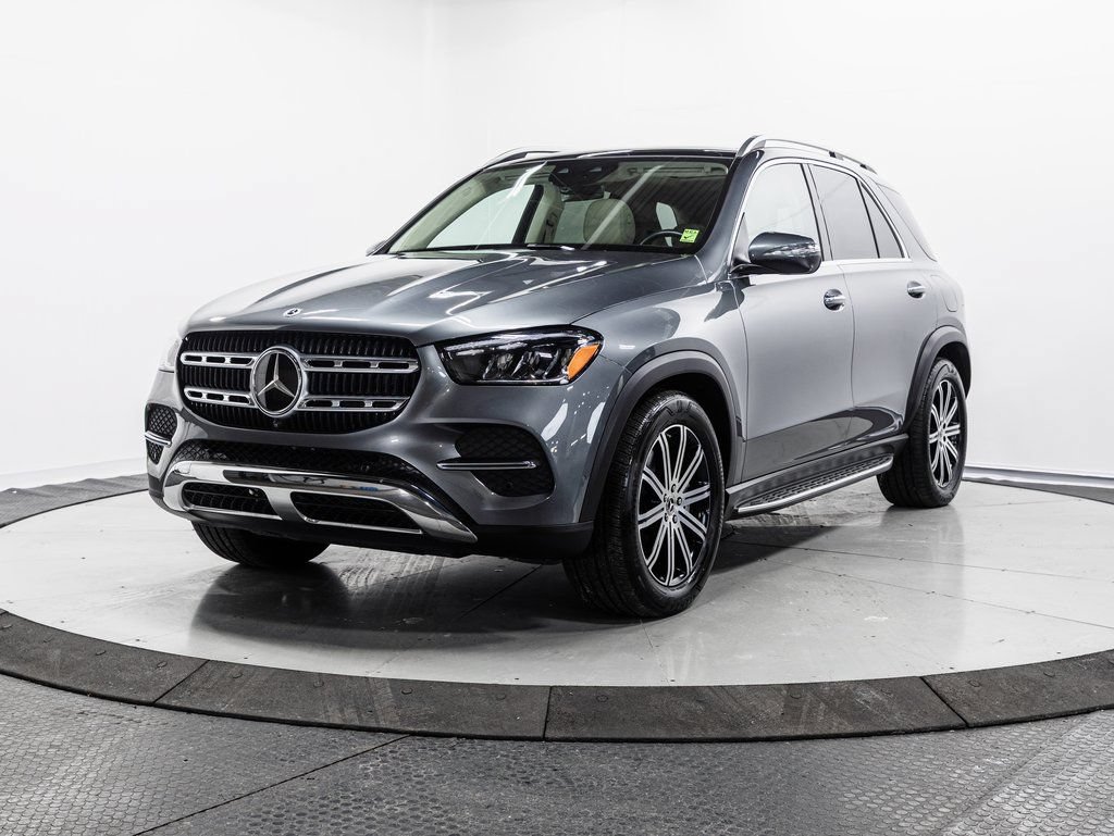 Used 2025 Mercedes-Benz GLE 450e 4MATIC w/ Driver Assistance Package video 3