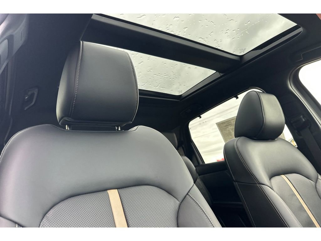 New 2026 MAZDA CX-90 3.3 Turbo w/ Premium Plus Pkg image 16