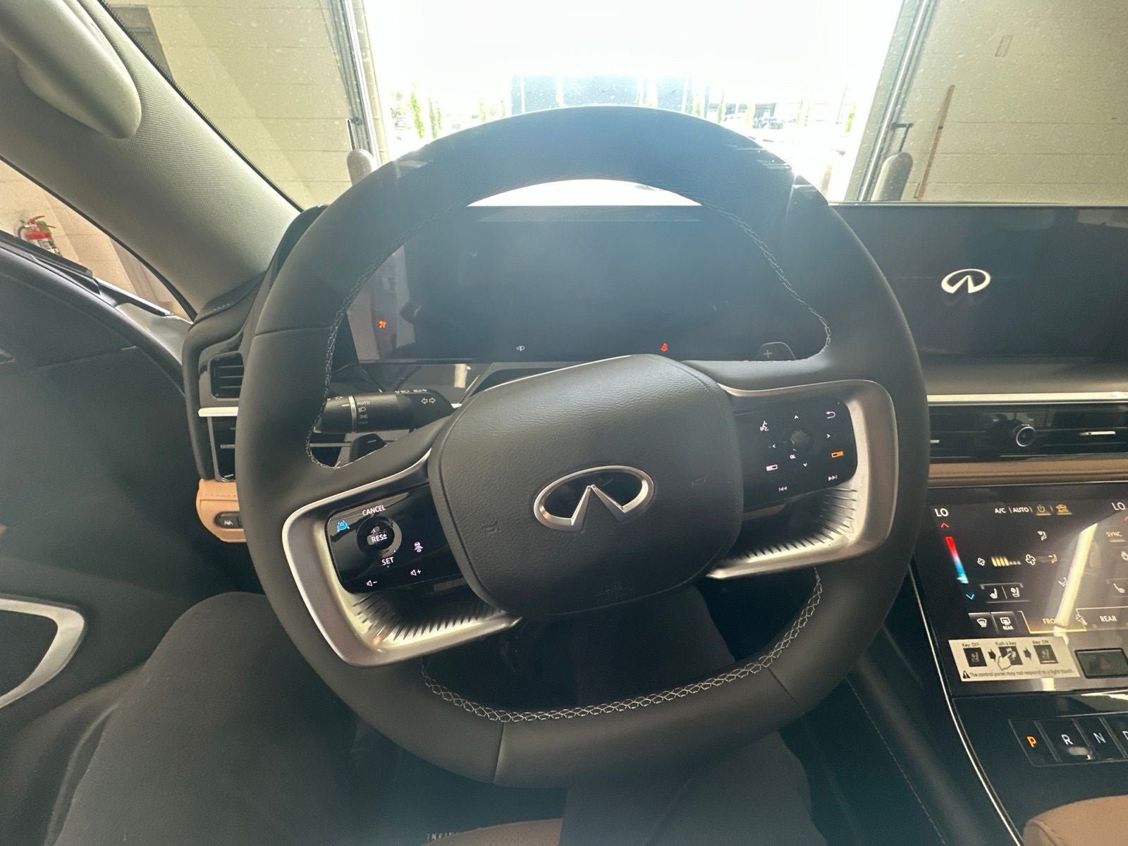 New 2027 INFINITI QX80 Luxe w/ Cargo Package AWD/4WD image 29