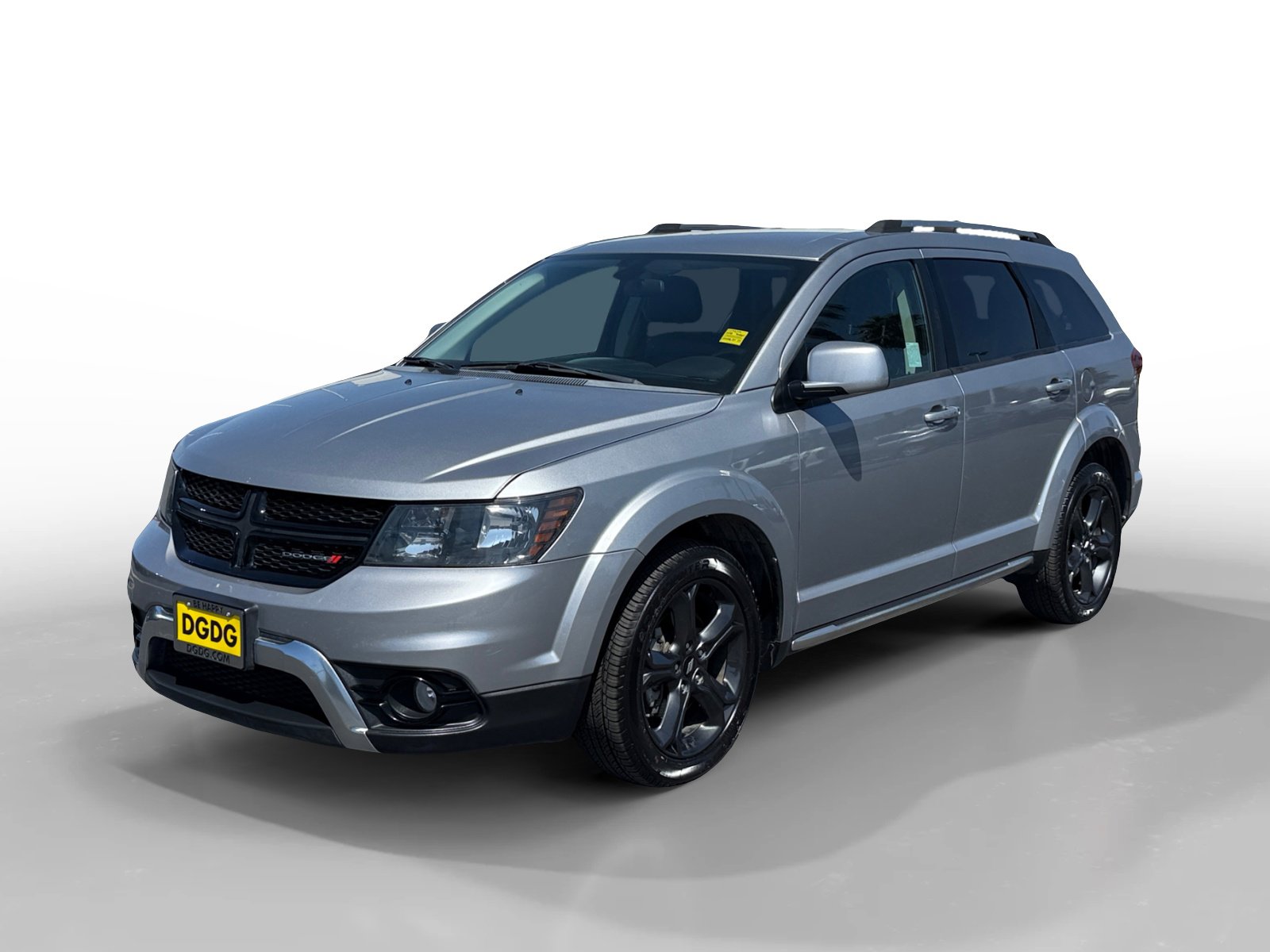 Used 2018 Dodge Journey Crossroad w/ Popular Equipment Group FWD image 1