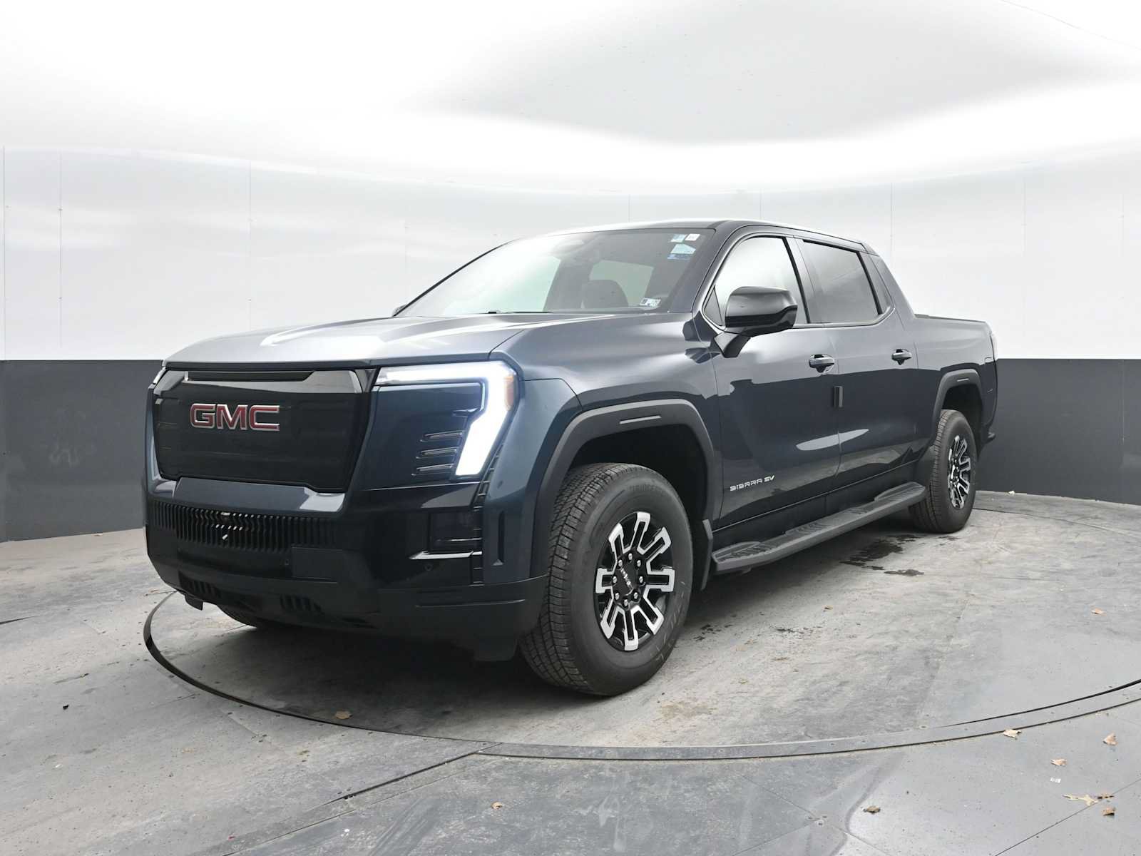 New 2026 GMC Sierra EV Elevation AWD/4WD image 5