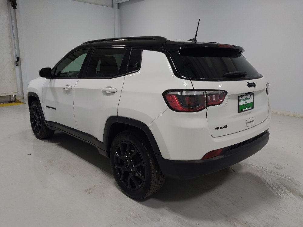 Used 2023 Jeep Compass Latitude w/ Convenience Group AWD/4WD image 5