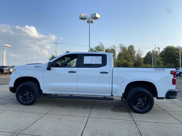 Used 2023 Chevrolet Silverado 1500 LT Trail Boss w/ Protection Package AWD/4WD image 7
