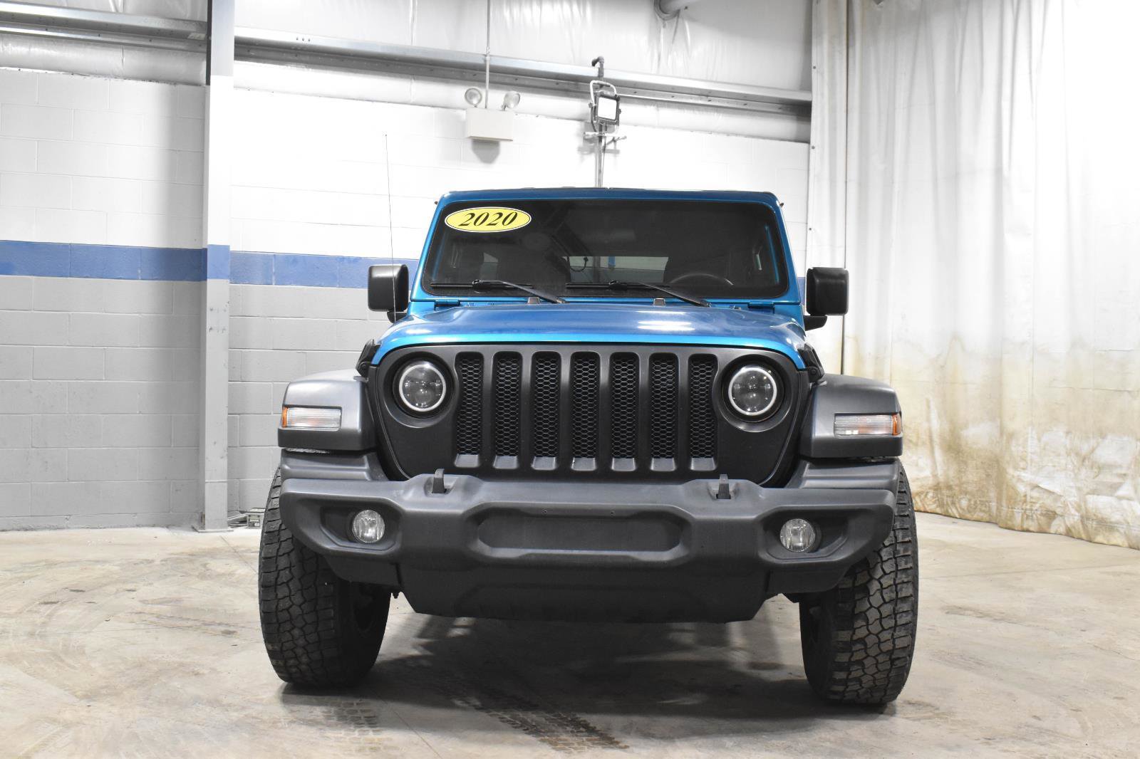 Used 2020 Jeep Wrangler Unlimited Sport image 26