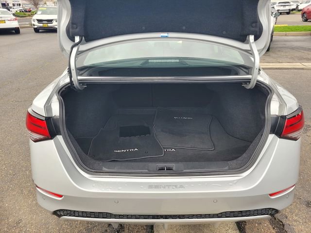 Used 2022 Nissan Sentra S image 11