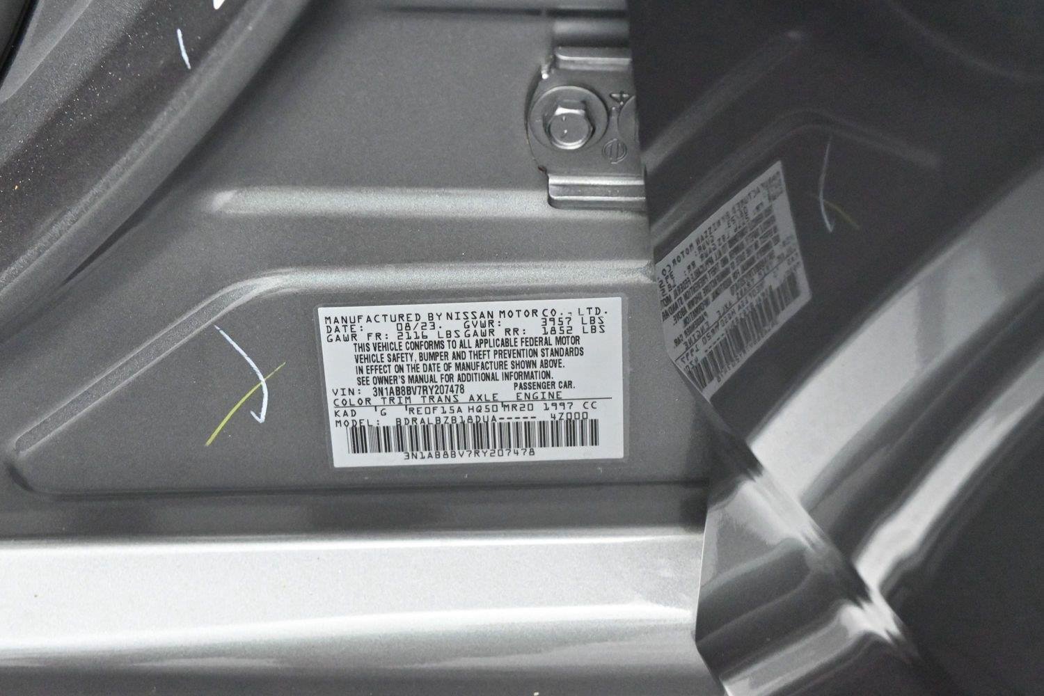 Used 2024 Nissan Sentra S FWD image 34