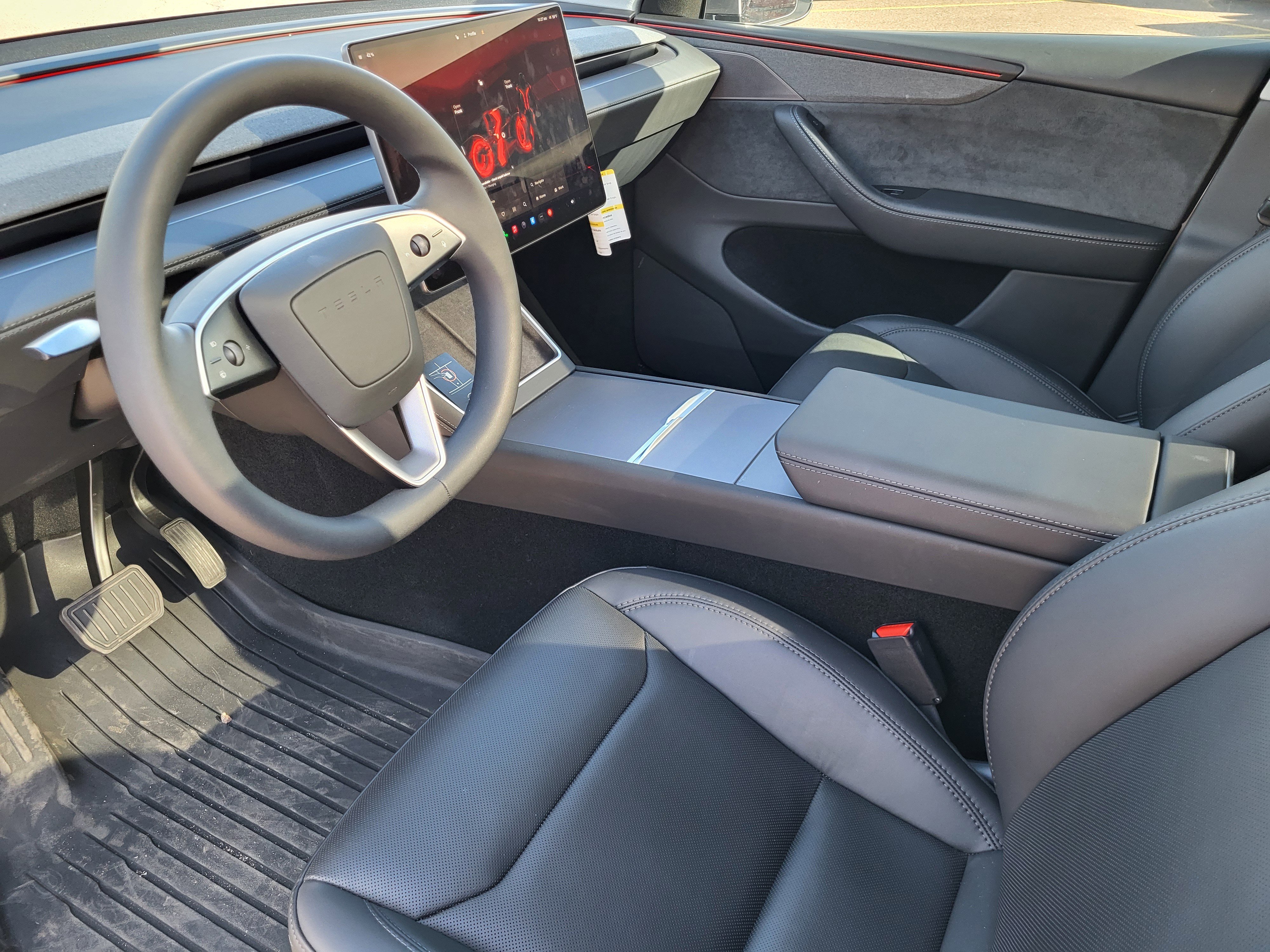 Used 2026 Tesla Model Y Long Range image 7