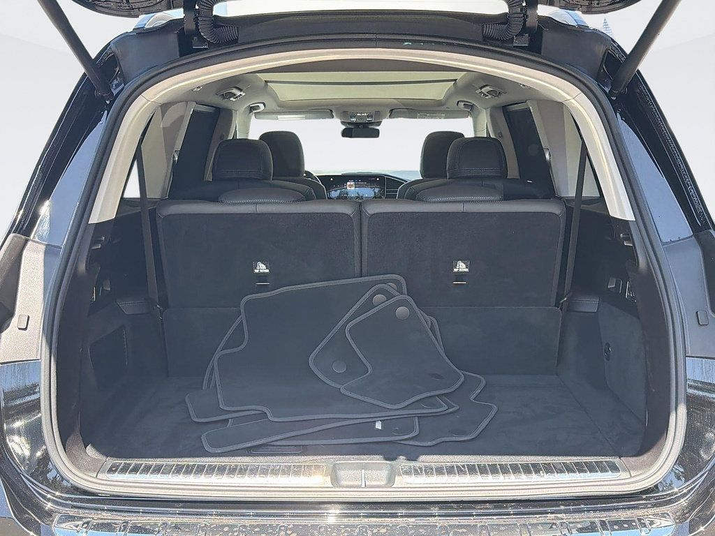 Used 2023 Mercedes-Benz GLS 450 4MATIC image 25
