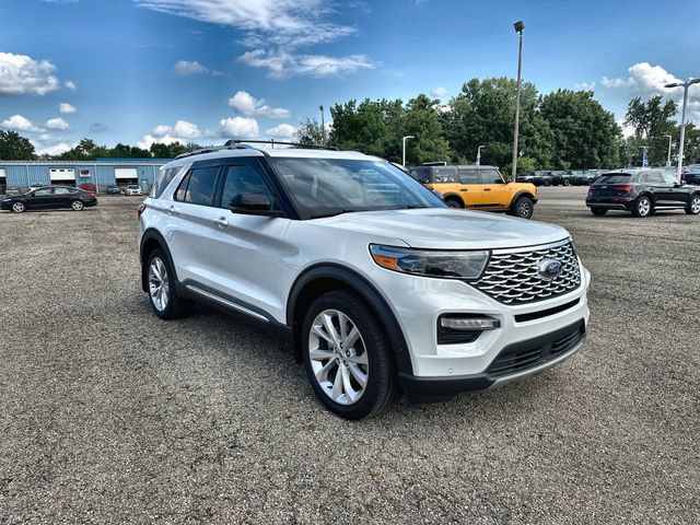 Used 2024 Ford Explorer Platinum w/ Technology Package AWD/4WD image 11