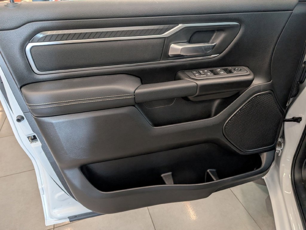 New 2026 RAM 1500 Big Horn AWD/4WD image 9
