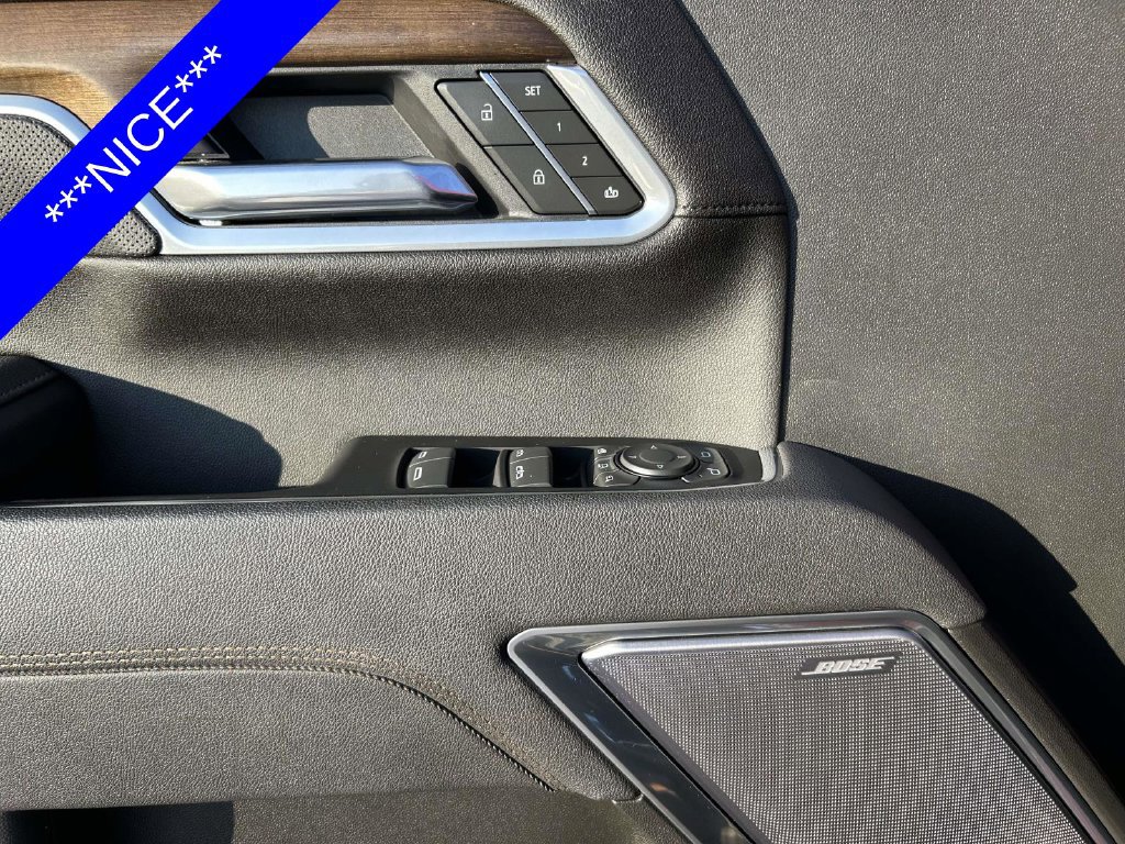 Used 2025 Chevrolet Silverado 2500 High Country w/ High Country Premium Package AWD/4WD image 15