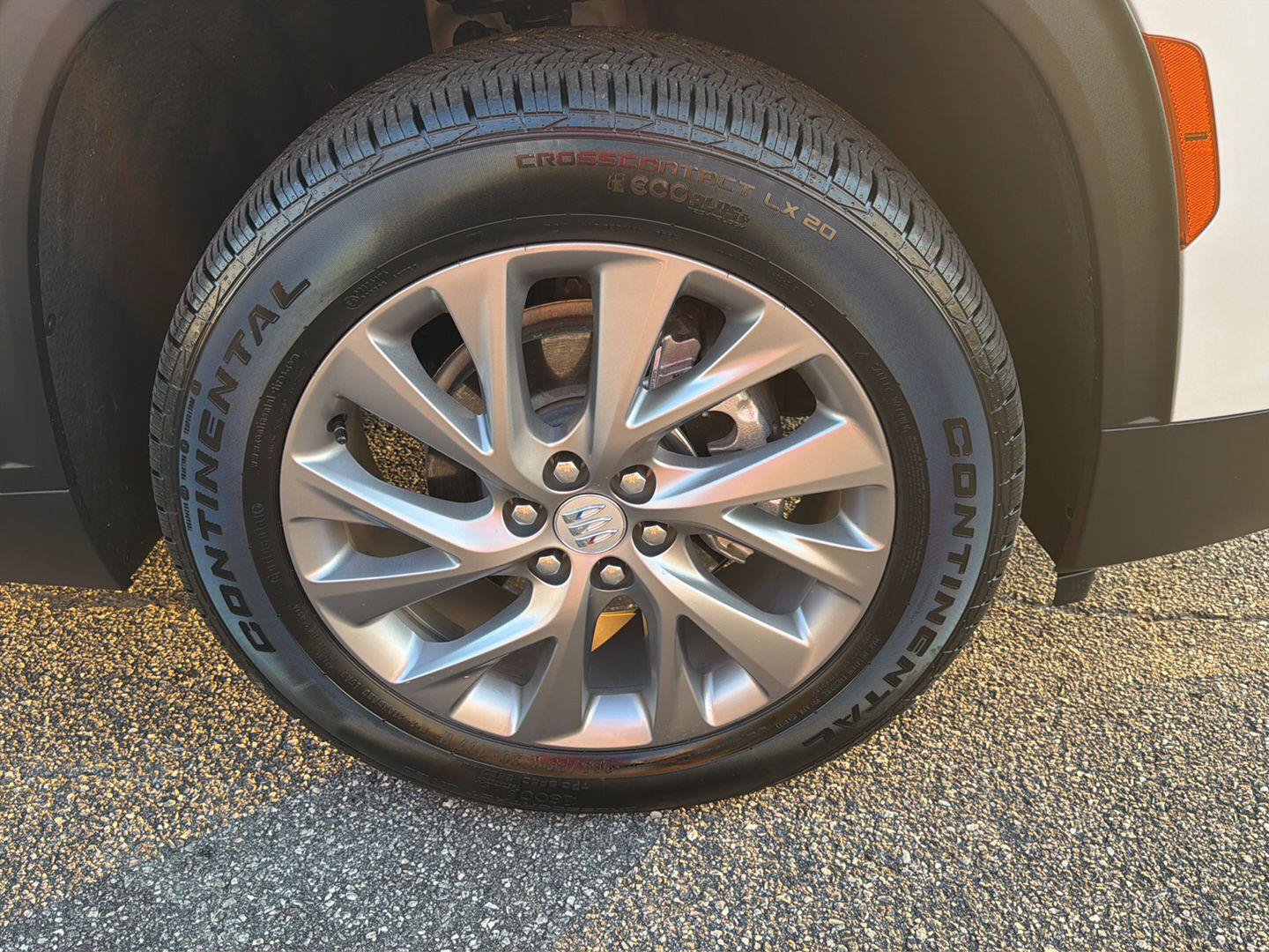 Used 2025 Buick Enclave Preferred FWD image 16