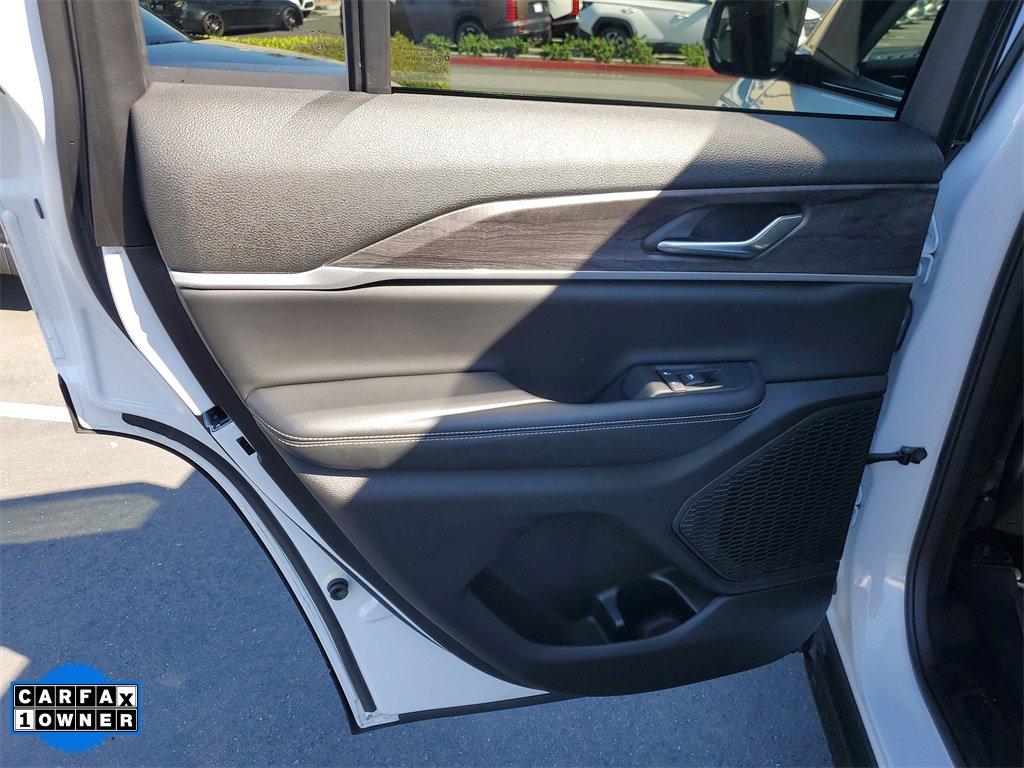 Used 2023 Jeep Grand Cherokee Limited w/ MOPAR Finishing Package image 15