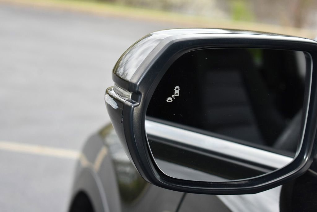 Used 2018 Honda CR-V EX image 30