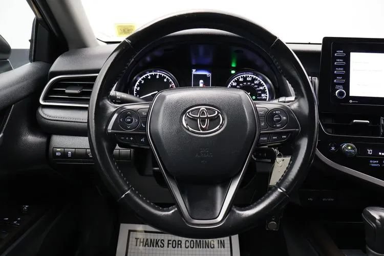 Used 2023 Toyota Camry SE FWD image 19