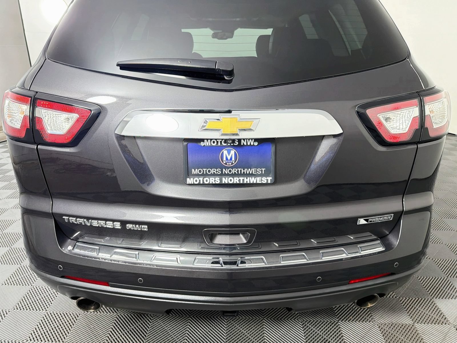 Used 2017 Chevrolet Traverse Premier AWD/4WD image 24