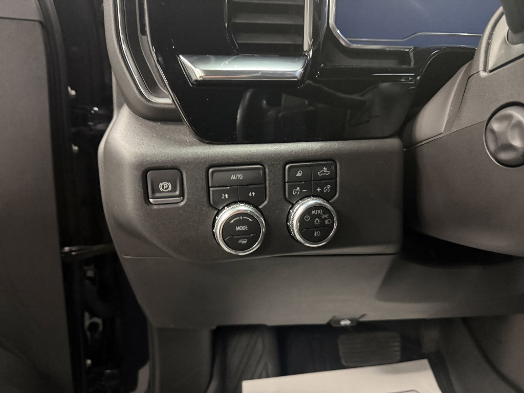 Used 2025 GMC Sierra 1500 SLT w/ SLT Premium Package AWD/4WD image 23