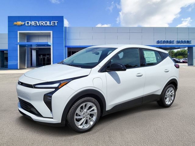New 2027 Chevrolet Bolt LT FWD image 2