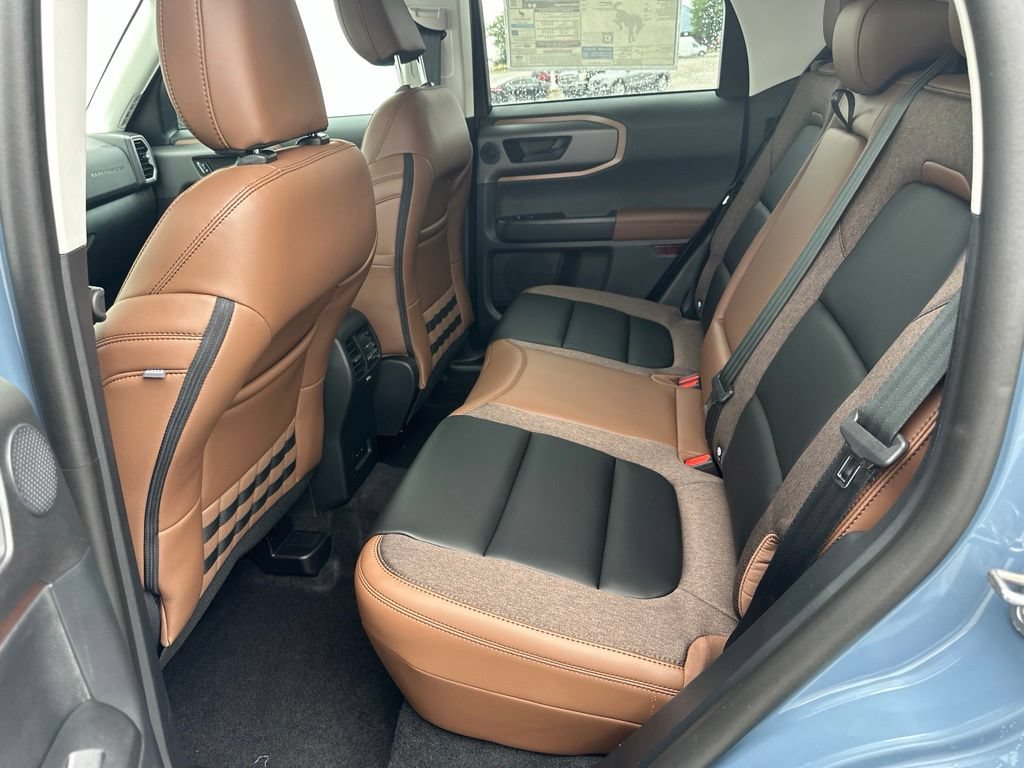 New 2026 Ford Bronco Sport Outer Banks w/ Outer Banks Tech Package+ AWD/4WD image 18