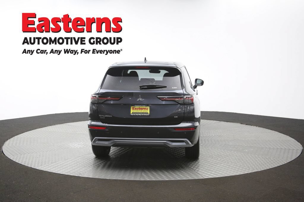 Used 2025 Mitsubishi Outlander SE AWD/4WD image 40