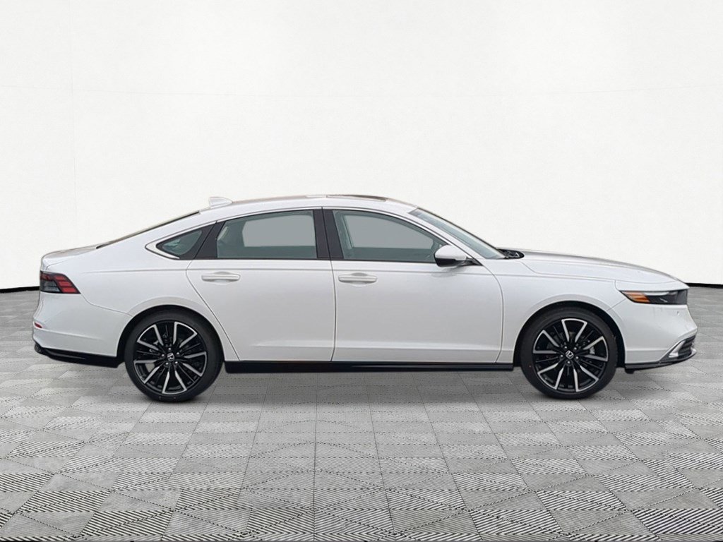 New 2026 Honda Accord Touring image 21