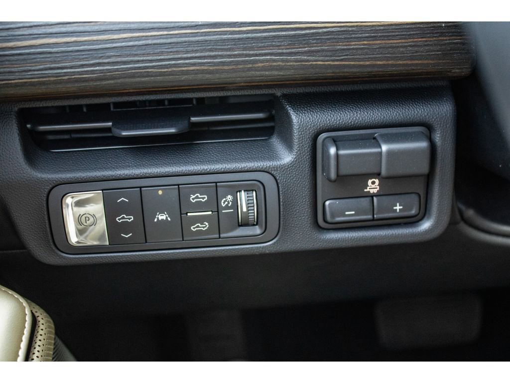 New 2026 GMC Sierra EV Denali image 42