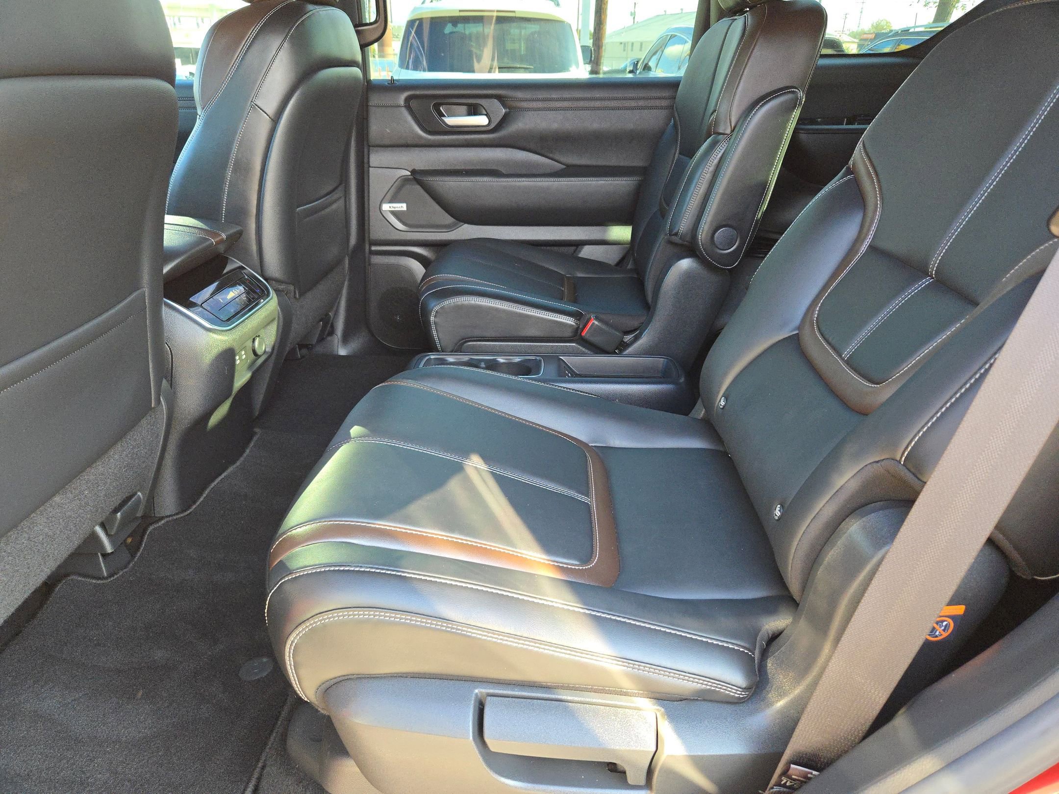 Certified 2025 Nissan Armada SL w/ Captain's Chari Seat Package image 13