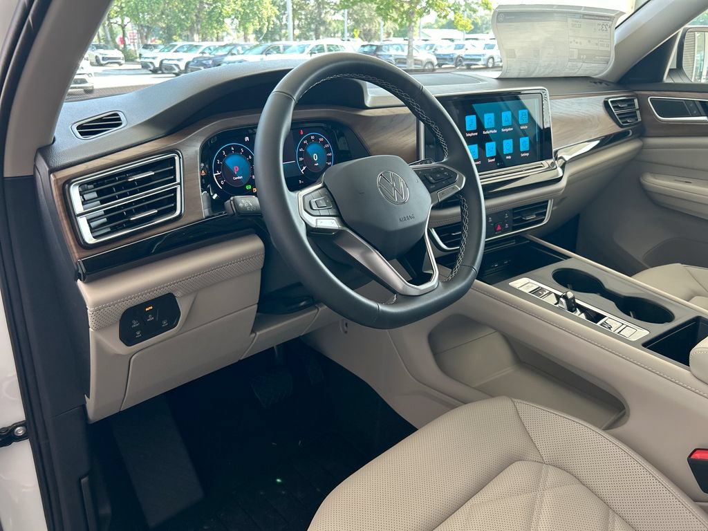 New 2026 Volkswagen Atlas SE FWD image 12