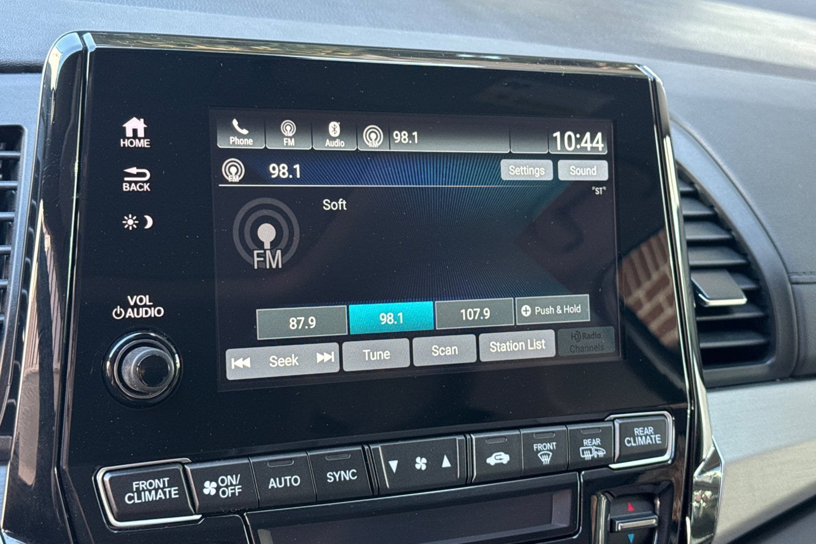 Used 2023 Honda Odyssey EX-L image 16