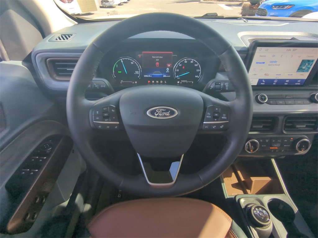 Used 2024 Ford Maverick Lariat image 15