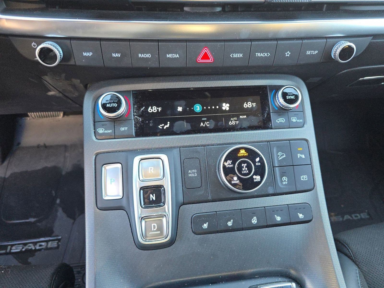 Used 2024 Hyundai Palisade Calligraphy image 22